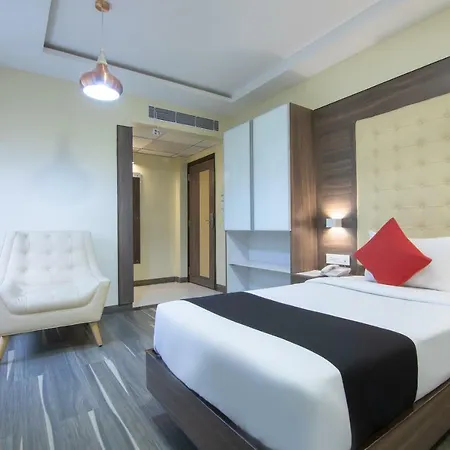 Capital O 18788 Phoenix Hotel & Resort